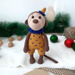 Amigurumi Monkey crochet pattern. Safari amigurumi animal pattern. Easy crochet Monkey tutorial