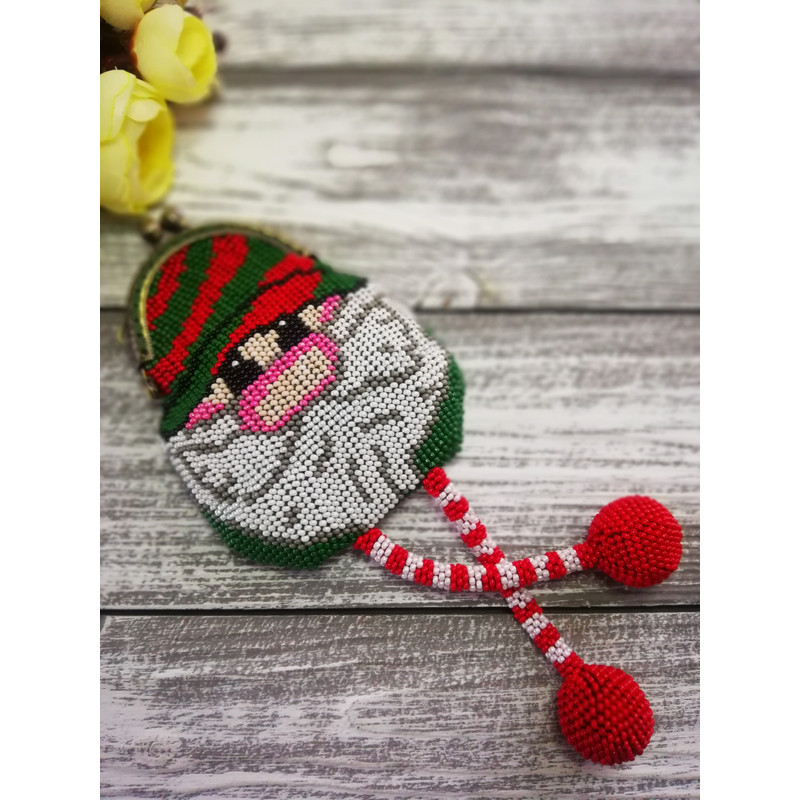 Beaded Wallet- Cute Purse with a bow for coins