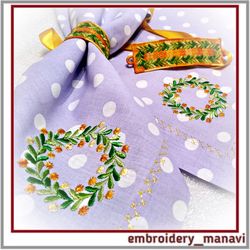ITH embroidery design FSL napkin ring, wreath on the corner of the napkin