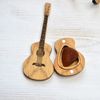 pick-holder-wooden-guitar