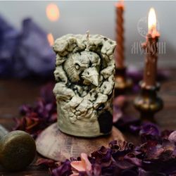 Raven’s totem , Candle Mold / Resin Mold / Soap Mold