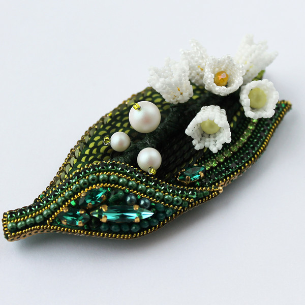 Lily-of-the-Valley-Brooch-Handmade-2