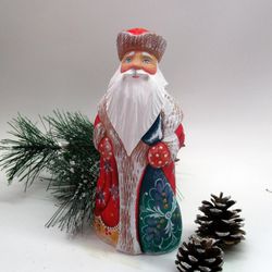 Wood carved Santa Claus in a red coat, Russian Santa figurine, hand carved figure,17 cm tall( 6.7 inches)sculpture