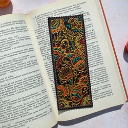Leather bookmark, Painted bookmark, Engraved bookmark, Paisley design, Floral bookmark, Gift for reading lovers
