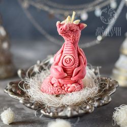 Candle Mold : copyright molds zodiac signs. Molds Dragons. Group Fire - Scorpio , Cancer , Pisces