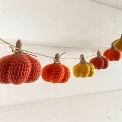 Pumpkin garland. Fall garland crochet pumpkin. Halloween garland. Crochet pumpkin garland for the house.
