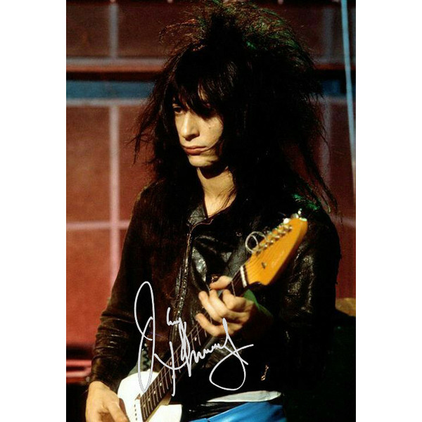 Johnny Thunders .png