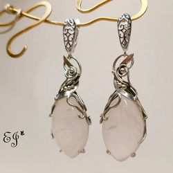 Handmade earrings with rose quartz