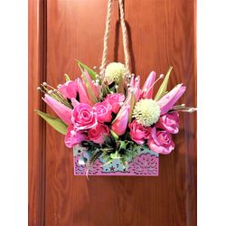 Pink floral Door Hanger, Flower Hanger in Wooden Box, Front Door Spring/Summer décor, Flower Wall décor in wood box