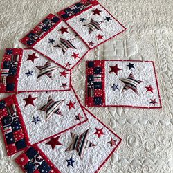 Quilted Independence Day placemats, Set of 6, 4th of July table mats, American flag table topper, Red and blue stars