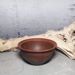 Pottery bowl 16.90 fl.oz Handmade red clay Bowl with carved pattern