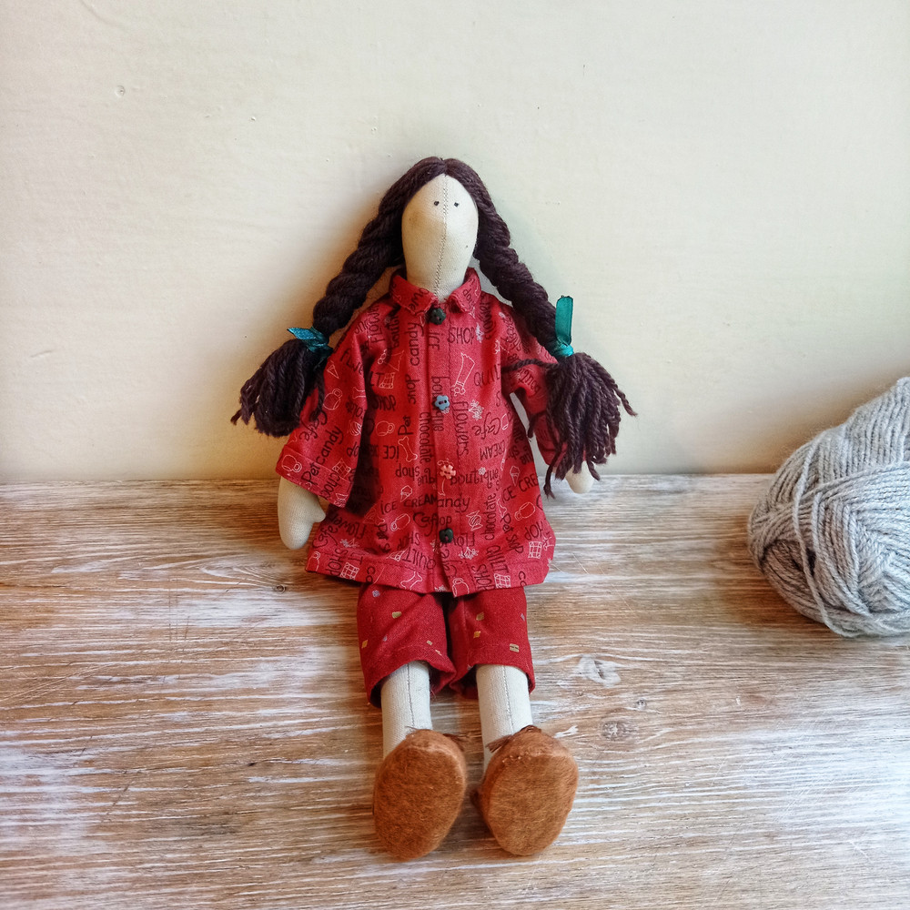 Tilda in red clothes