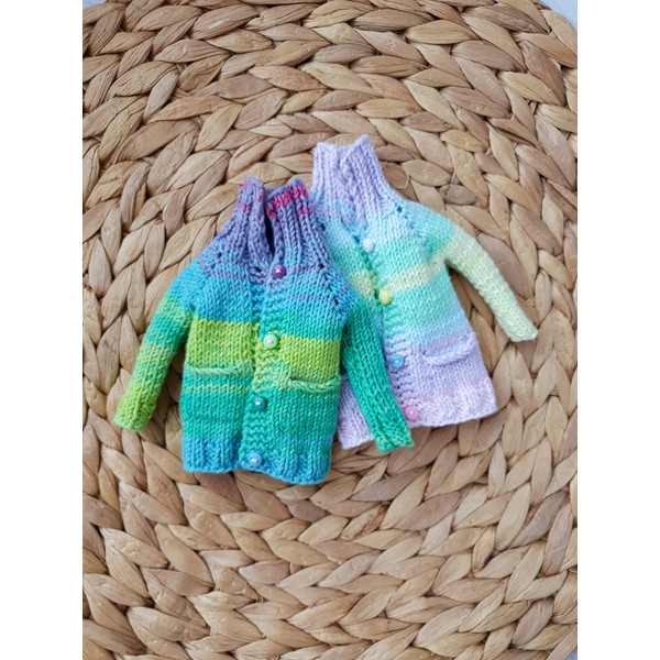 Blythe pattern knit cardigan, Blythe sweater pattern pdf, Blythe doll clothes, Doll sweater knitting pattern