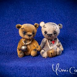 Jointed Vintage mini Teddy Bear OOAK by Yumi Camui