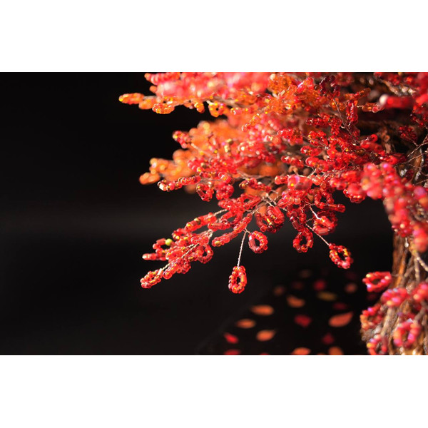 Exclusive-maple-tree-bonsai-decoration-red.jpg