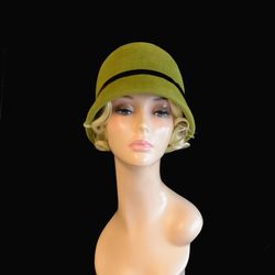 green cloche hat, 1920s style hat, winter hat, felt hat