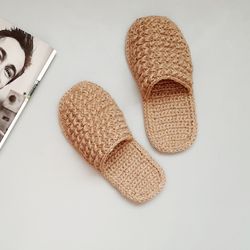 Mens handmade slippers indoor with closed toe