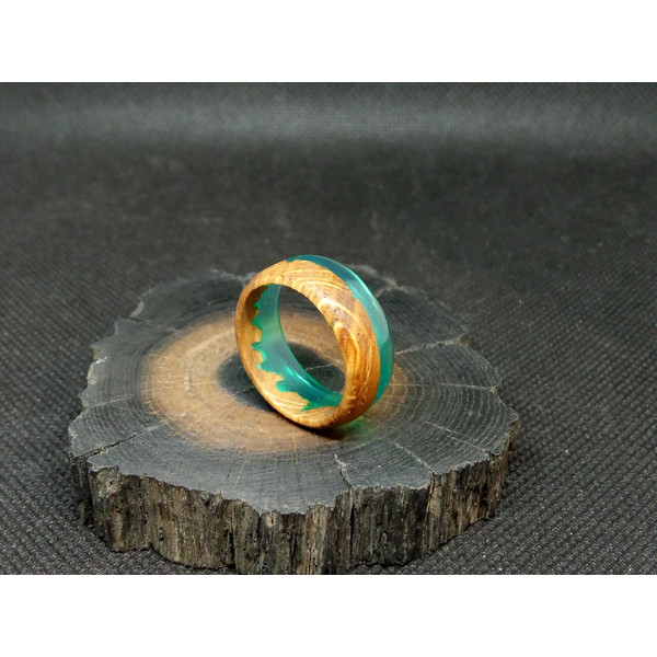Resin Oak Ring Wood resin ring Womens wood ring.jpg