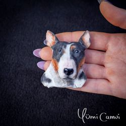 OOAK dog brooch by Yumi Camui