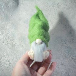 Green gnome/Holiday gnome/Sweater gnome/Farmhouse decor