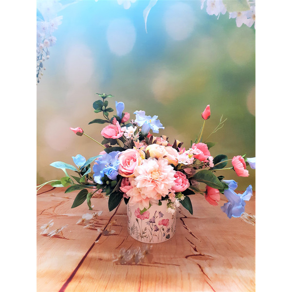 Roses-dahlias-bluebells-arrangement-3.jpg