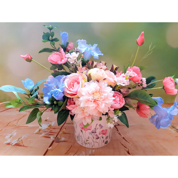 Roses-dahlias-bluebells-arrangement-4.jpg