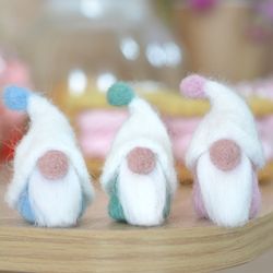 Felt gnomes/Easter gnomes/Gnome miniature/Blue gnome/Green gnome/Pink gnome