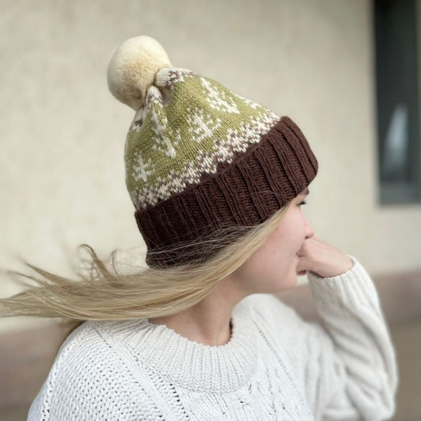 Womens-jacquard-knitted-warm-hat-4