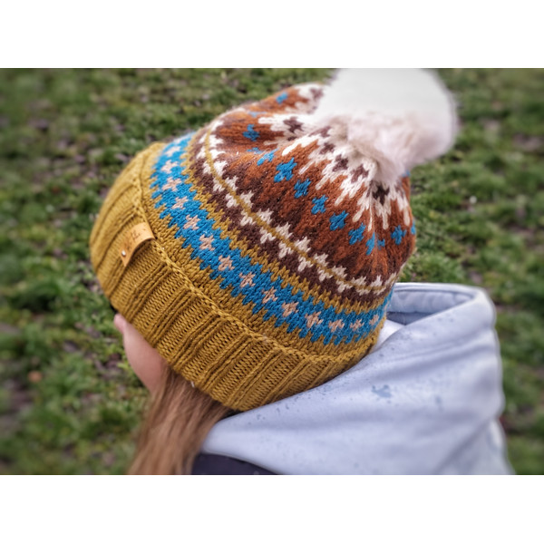 Warm-handmade-jacquard-knitted-hat-3
