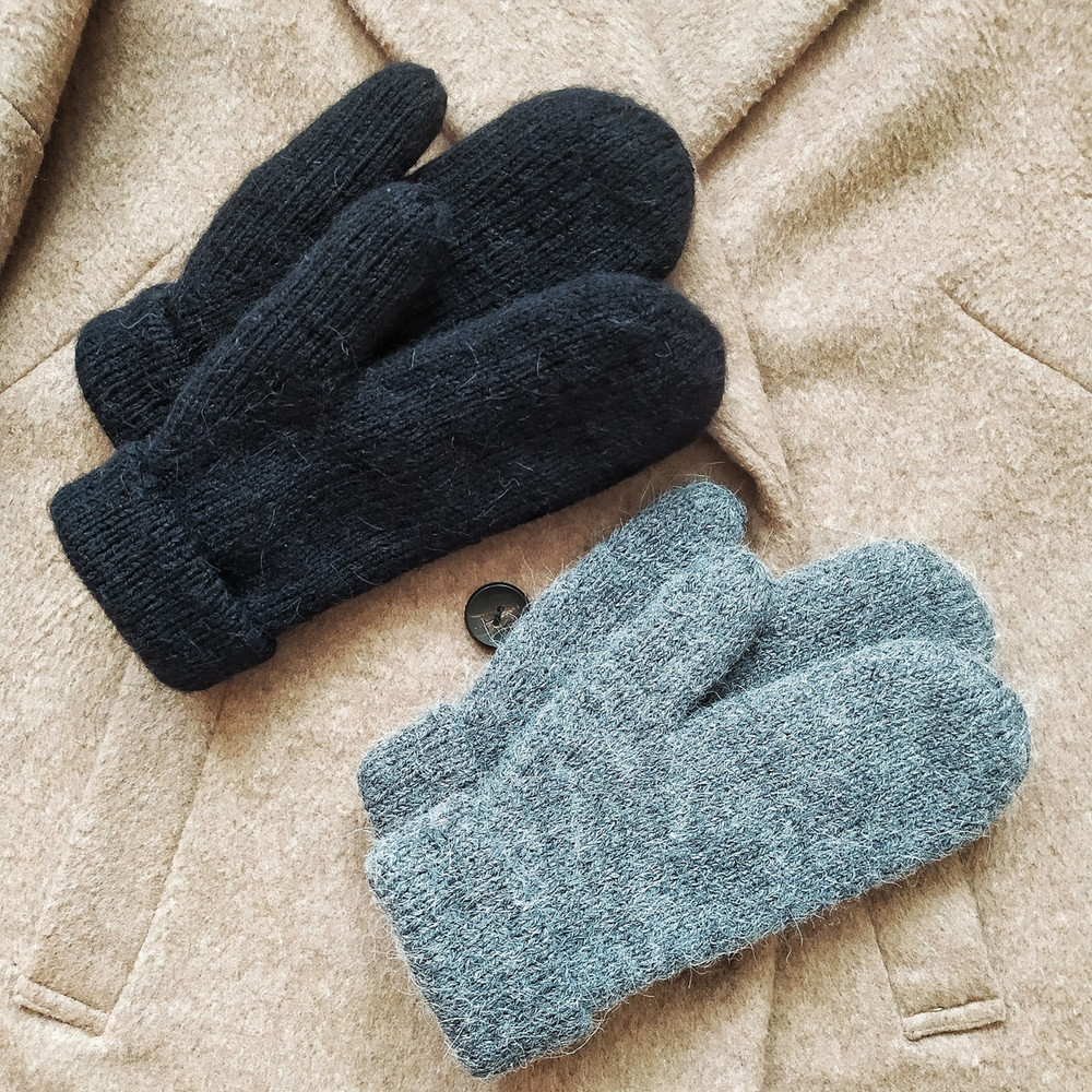 Double soft warm alpaca wool women handknitted mittens