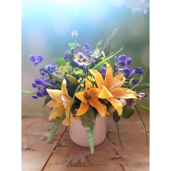 Lilies-pansies-faux-floral-arrangement-8.jpg