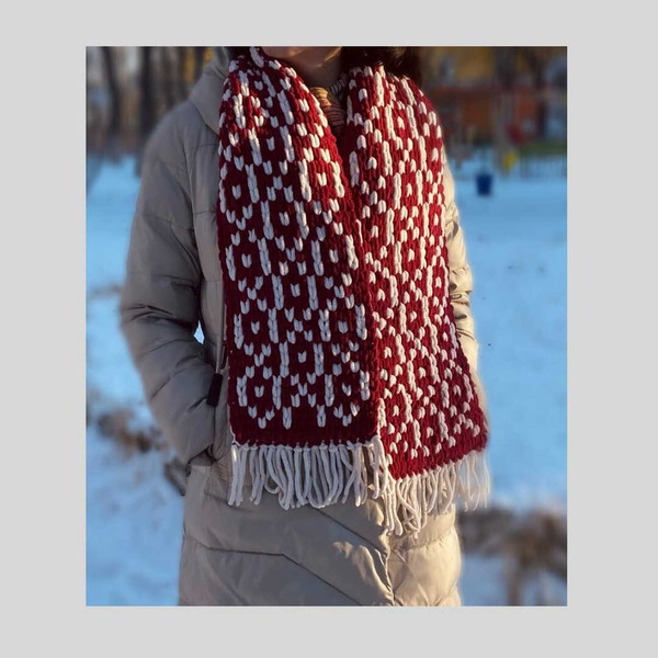 loop-yarn-finger-knitted-winter-scarf-4