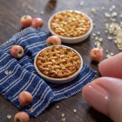 TUTORIAL Miniature polymer clay apple pie | Miniature food tutorial | Dollhouse miniatures