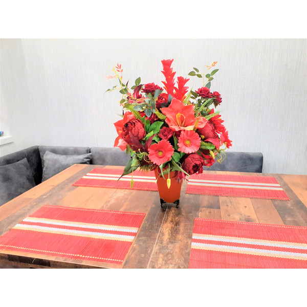 Red-Silk-Floral-Centerpiece-in-vase-6.jpg