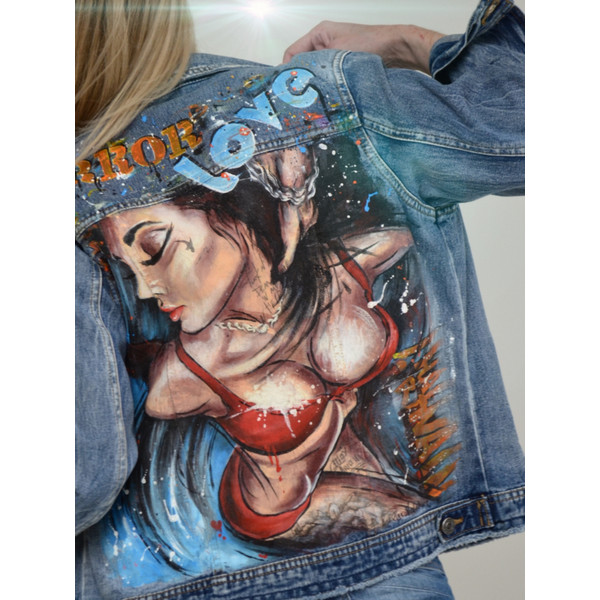 .jpgfabric- painted- women- jean- jacket- sexy- girl- art- customization 11