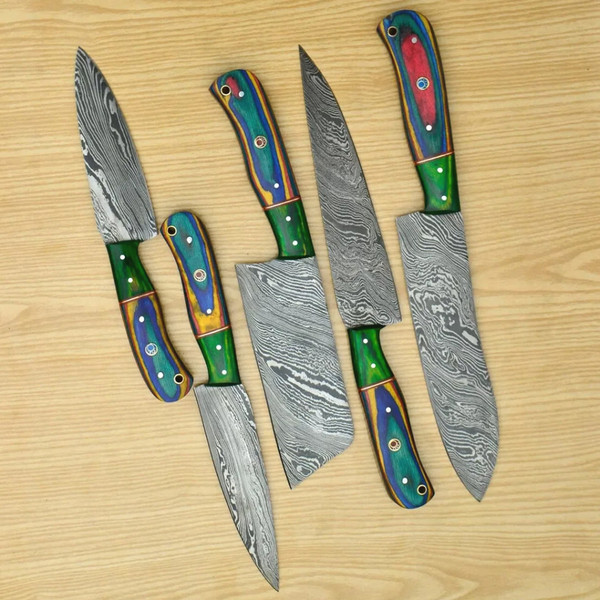 damascus steel knives set in nyc.jpg