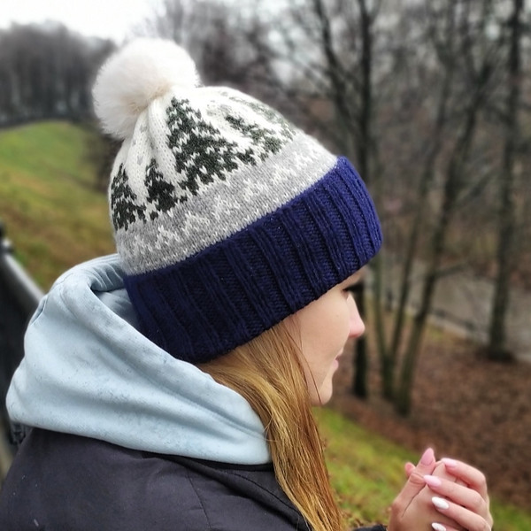 Blue-jacquard-knitted-hat-unisex-1