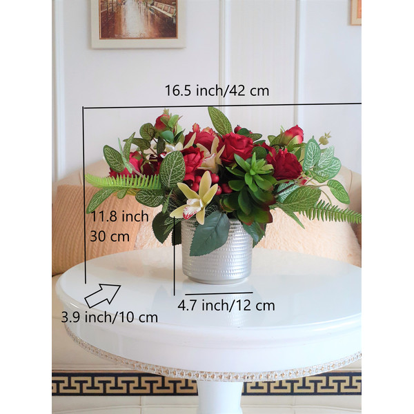 Burgundy-roses-succulents-Floral-Centerpiece-5.jpg