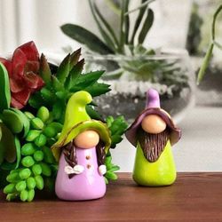 Plant gnome decoration for pot, Mini garden gnomes figurine, Miniature gnome decorations