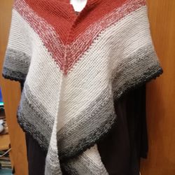 TRADITIONAL DANISH KNITTED SHAWL