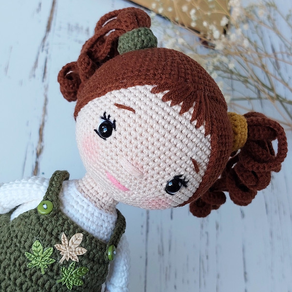 knitted doll.jpg