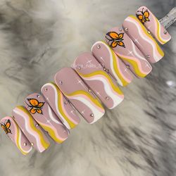 Fake Nails Butterfly Wave by Kira b | Press on nails | Custom nails