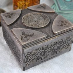 Witch wooden secret box for  amulets and artifacts. Skull box. Witch Secret Storage.