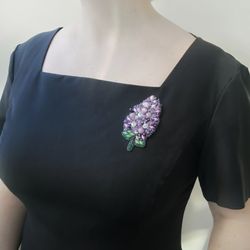 Lilac flower beaded brooch