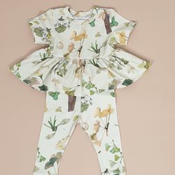 Herbarium baby girl outfit, set of 2  top and leggings, baby girl clothes, baby girl blouse, baby girl leggings.