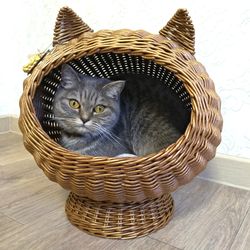 Wicker cat bed. Cat bed cave. Cute pet bed. Brown color pet house. Cozy wicker cat basket. Bed with ears. Dog bed