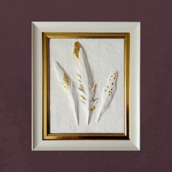 framed 3d wall art gold feathers wall art white bas-relief decorative wall panel sculptural wall art gold leaf art