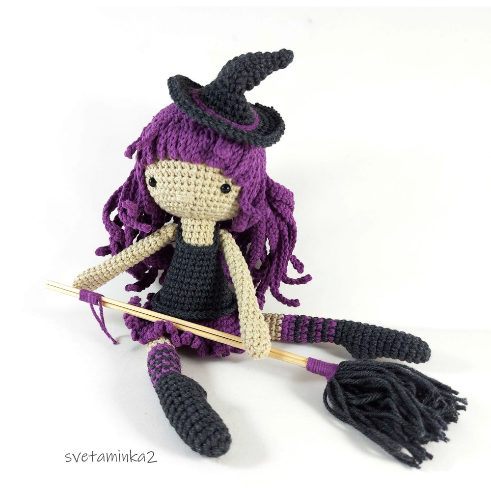 amigurumi-witch.jpg