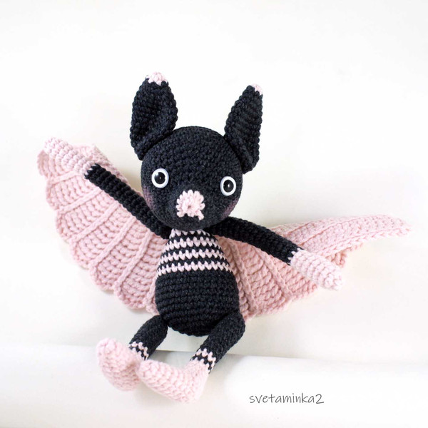 bat-crochet-pattern.jpg