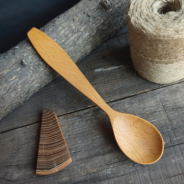 Handmade wooden spoon from beech wood - 02